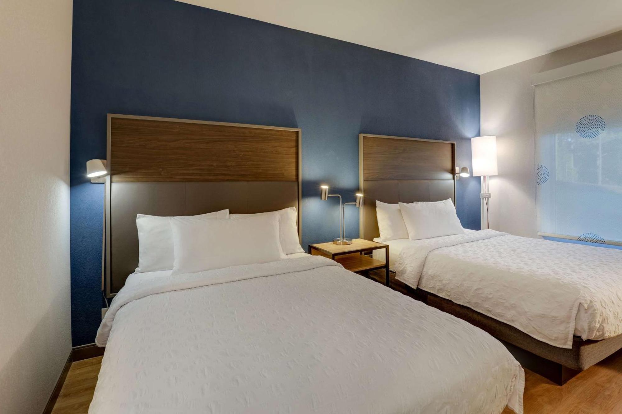 Tru By Hilton Raleigh Garner Hotell Exteriör bild